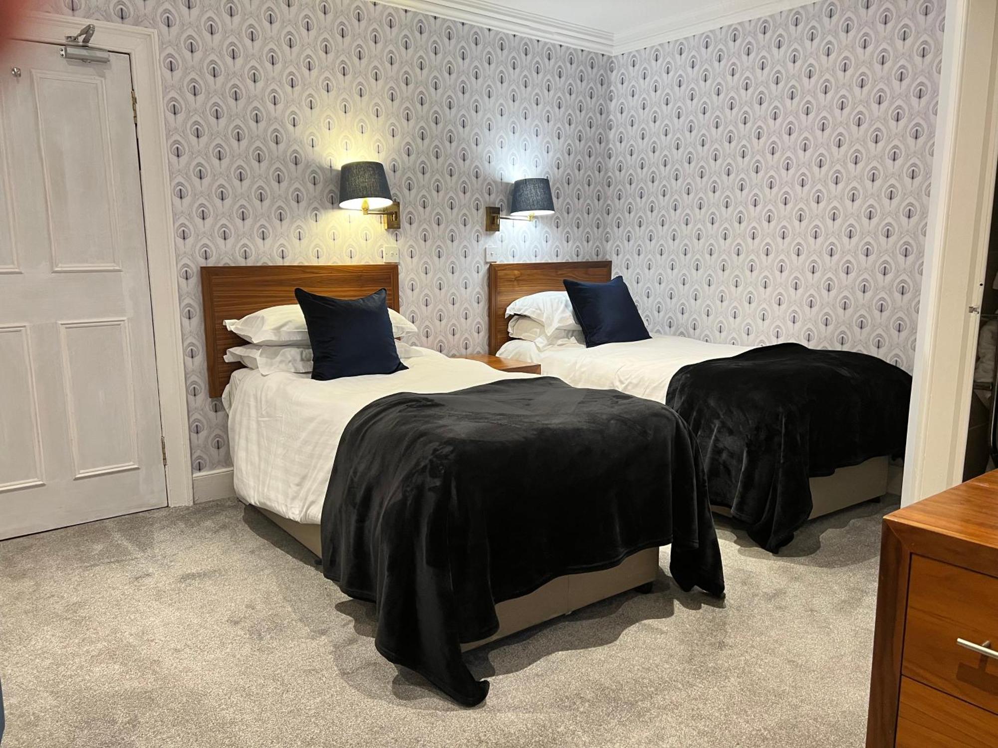 Selkirk Arms Hotel เคิร์กคุดไบรท์ ภายนอก รูปภาพ